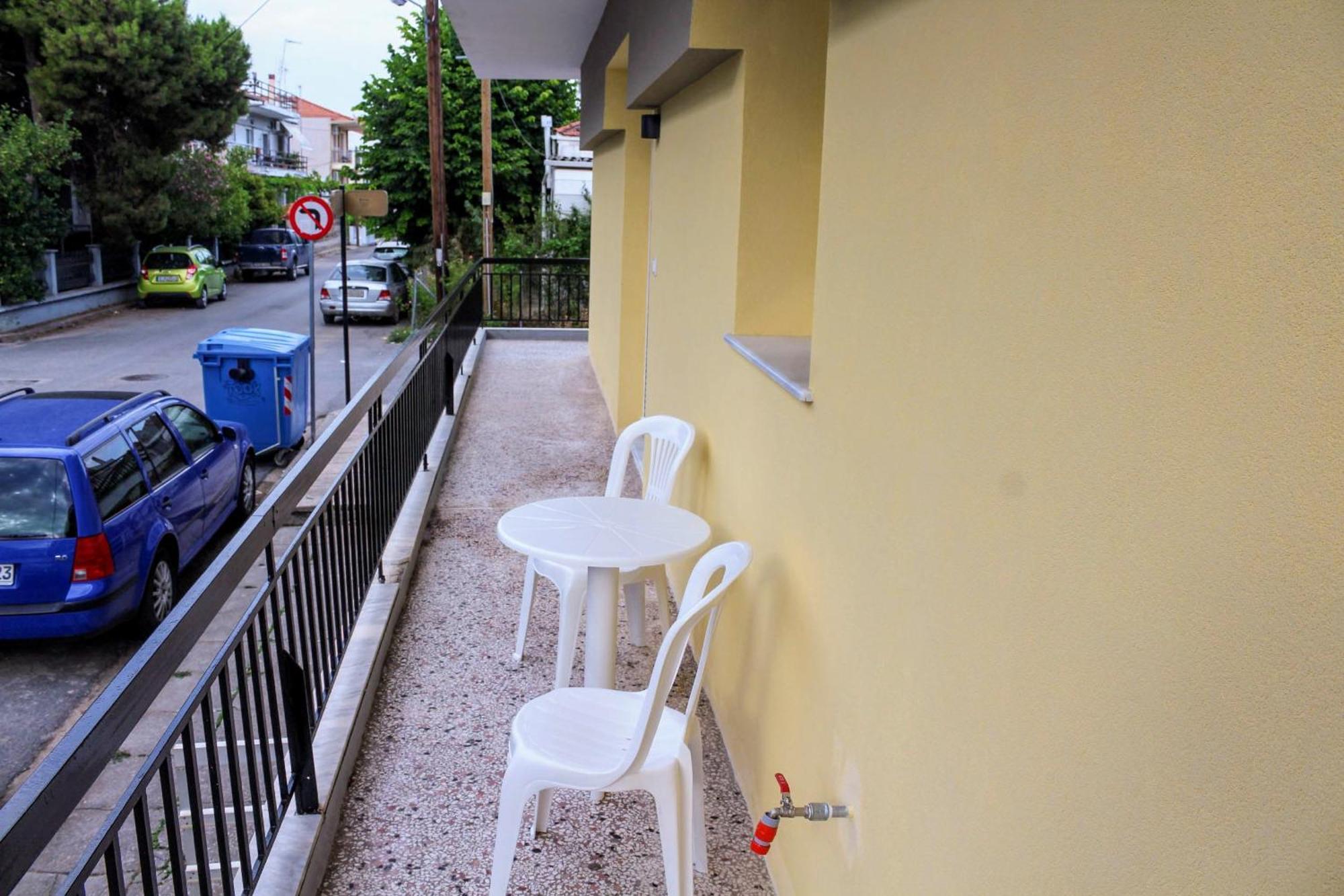 Konstantinos Apartment Nea Moudania Zewnętrze zdjęcie